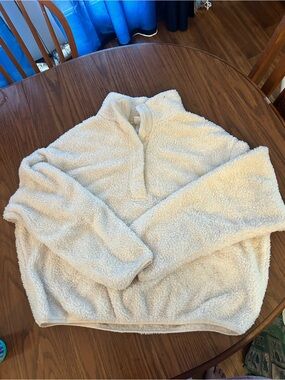 H&M Cozy Cream Sherpa Pullover Sweater - Women's
